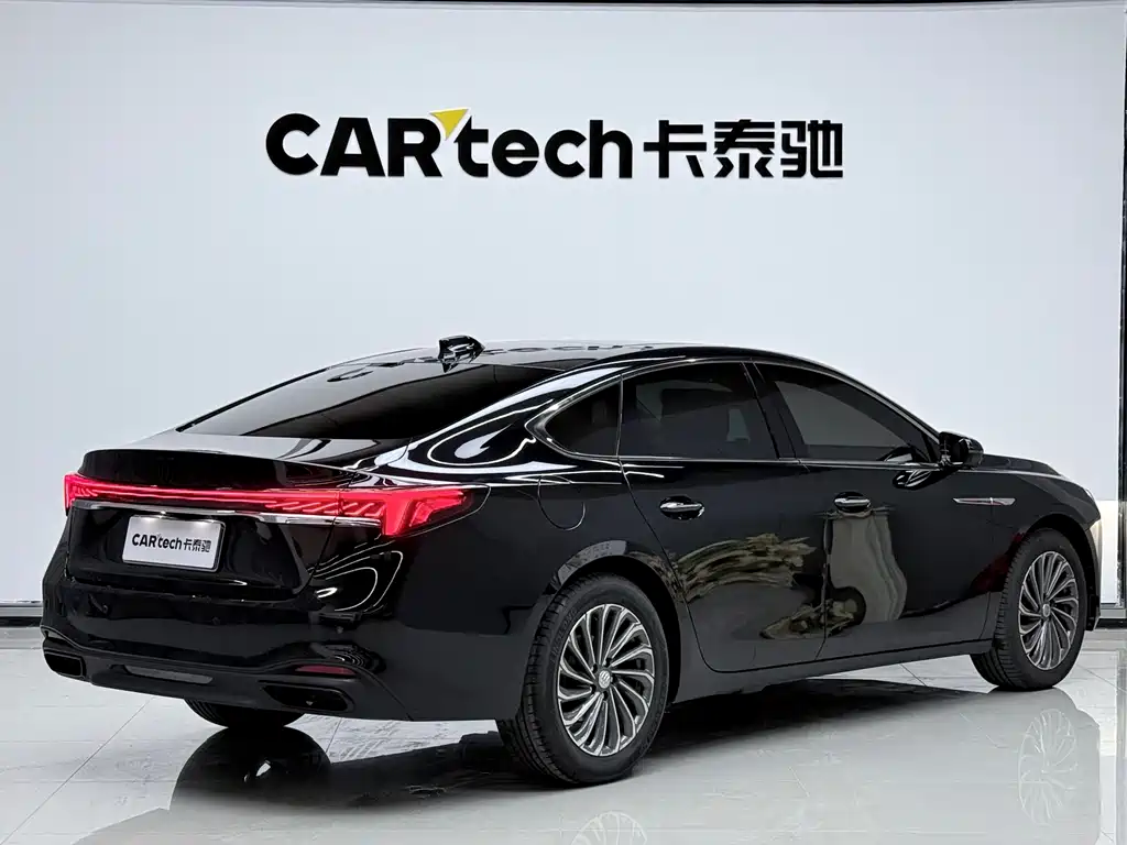 Buick LaCrosse — миниатюра 3