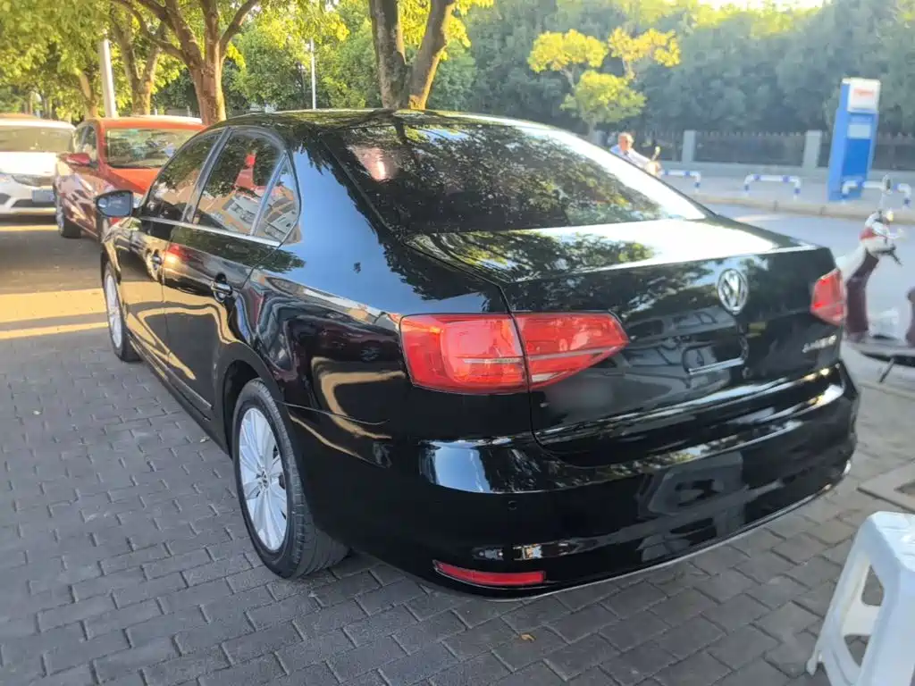 Volkswagen Sagitar — миниатюра 5