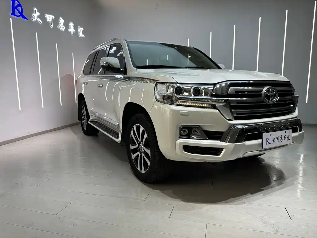 Toyota Land Cruiser — миниатюра 3