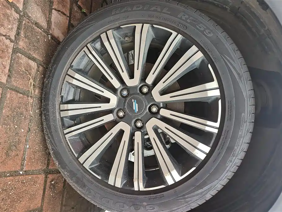 Oshan X5 2021 1.5T DCT Luxury