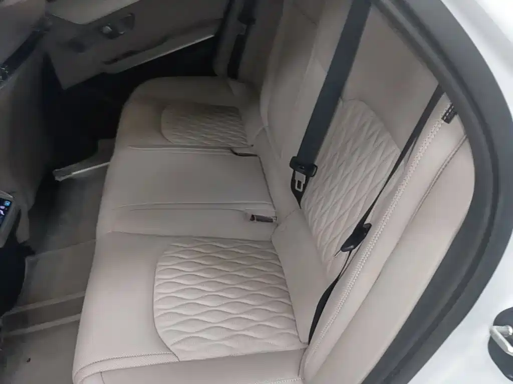 BYD Han — миниатюра 17