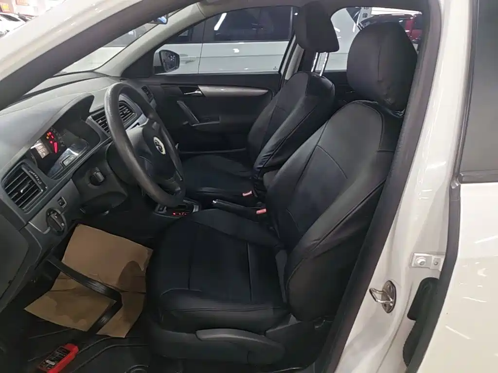 Volkswagen Lavida — миниатюра 15