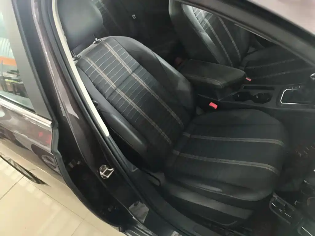 Volkswagen Lavida — миниатюра 25
