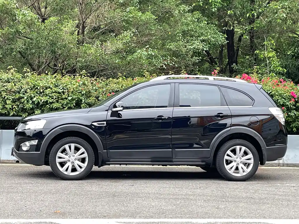 Chevrolet Captiva 2014 2.4L Flagship 7 мест