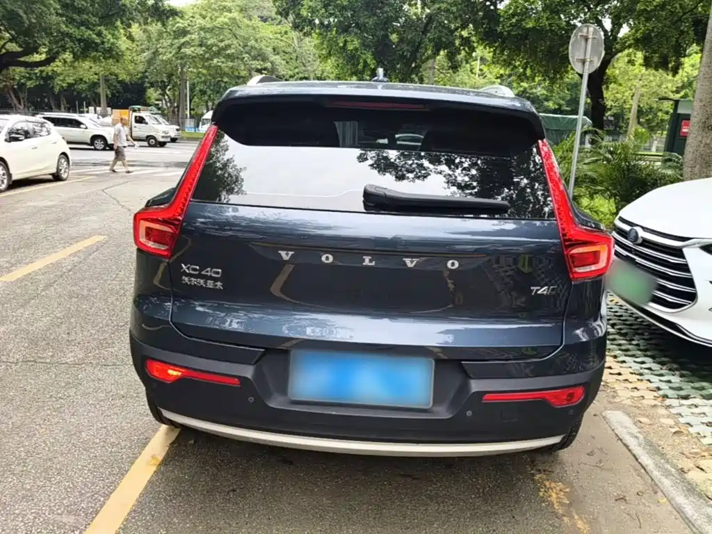 Volvo XC40 — миниатюра 6