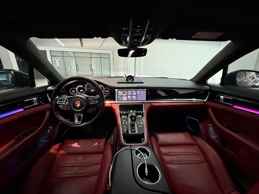 Porsche Panamera — миниатюра 5