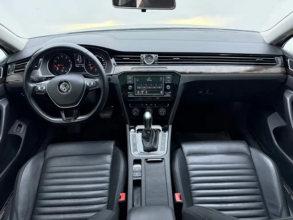 Volkswagen Magotan — миниатюра 5