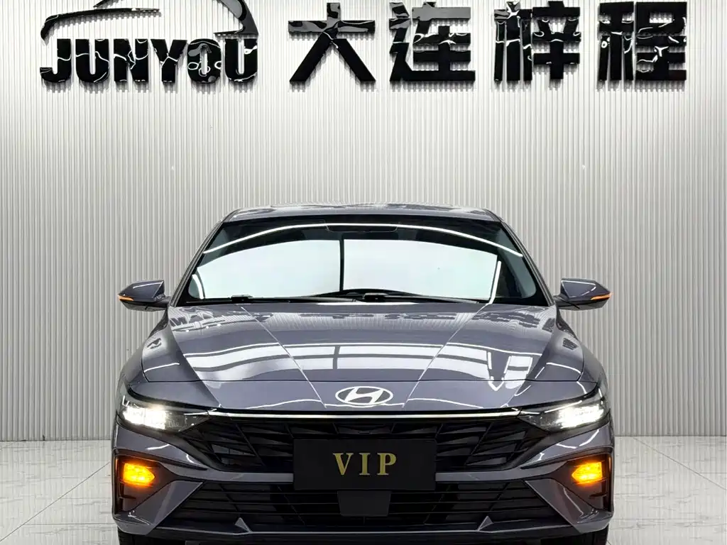 Hyundai Elantra — миниатюра 2