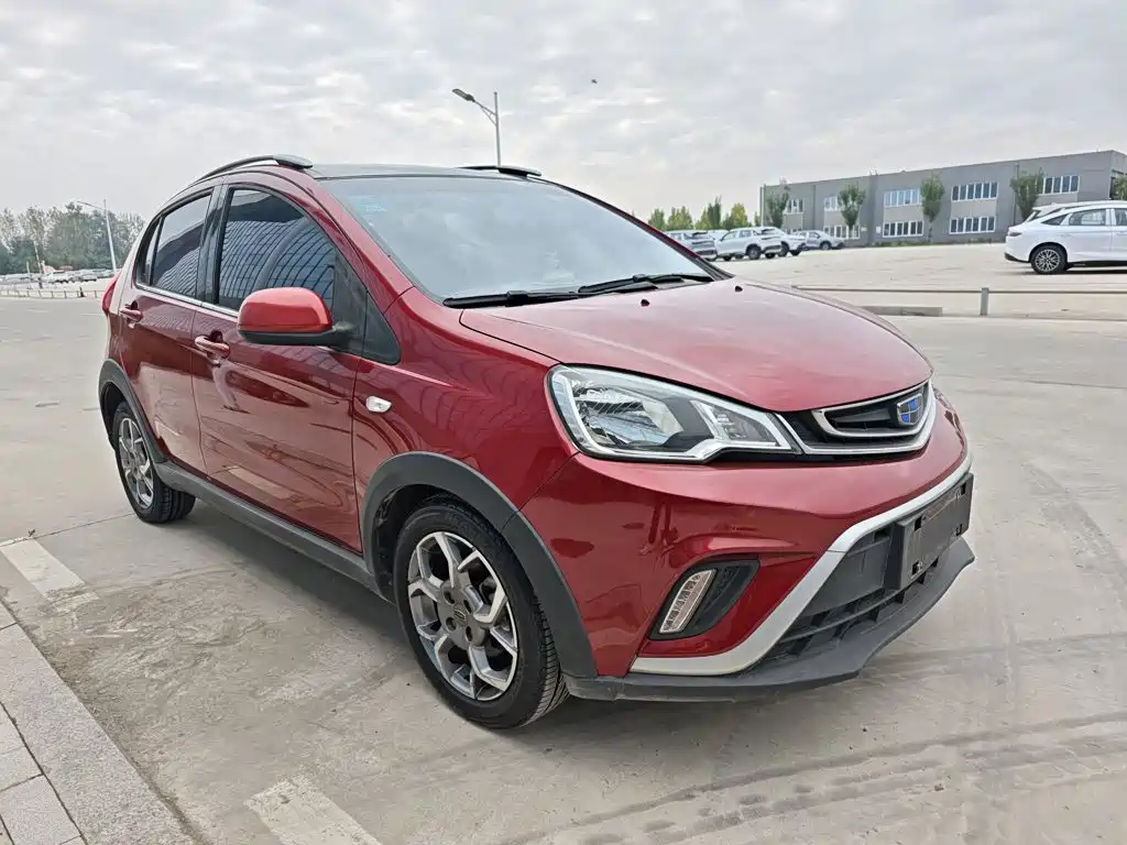 Geely Vision X1 — миниатюра 4