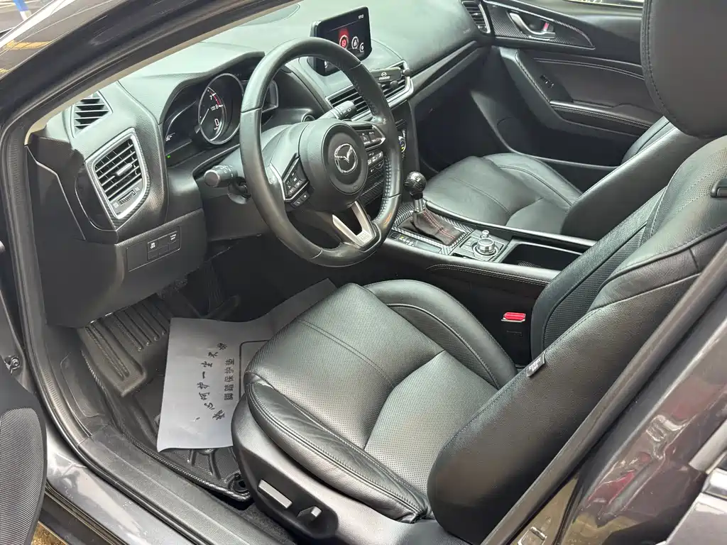 Mazda Mazda3 3 2017 2.0L AT Sport V