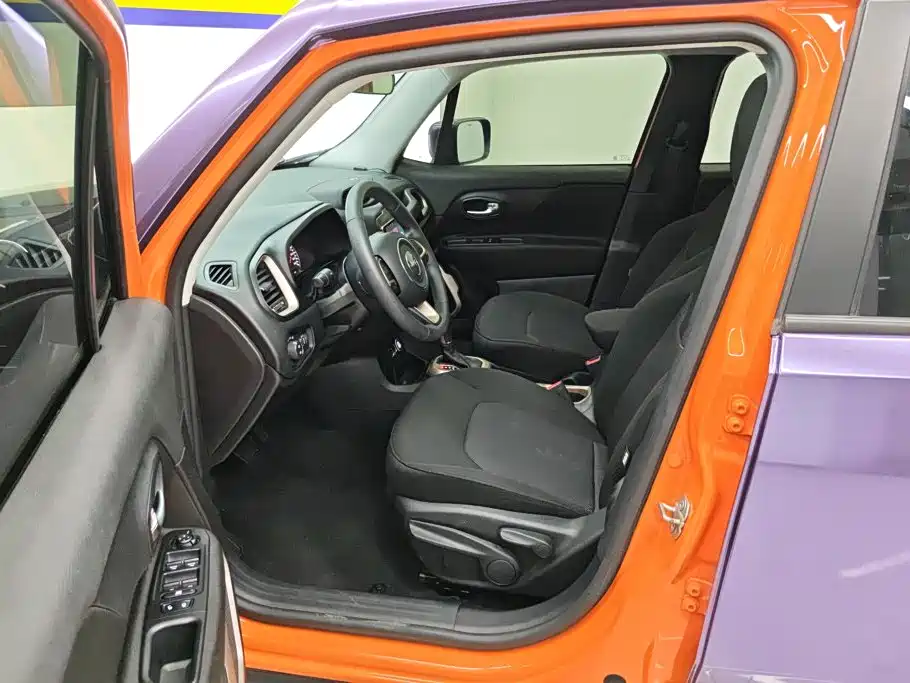 Jeep Renegade — миниатюра 9