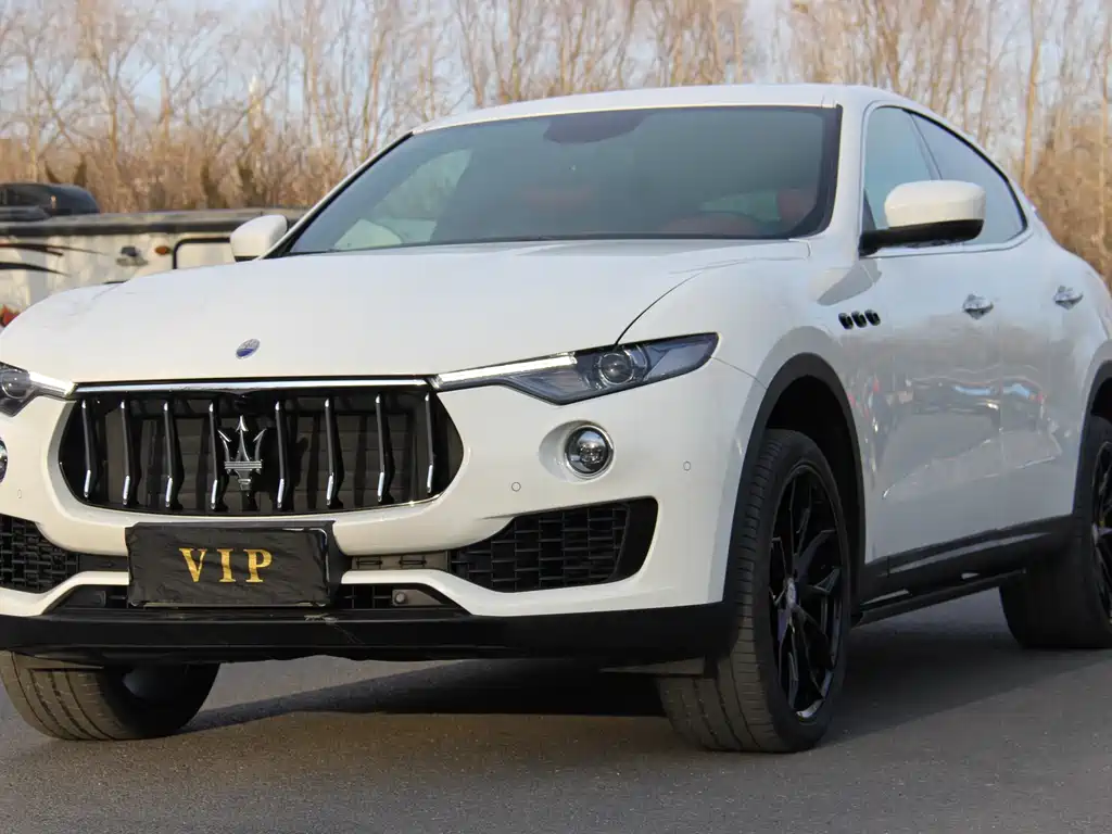 MASERATI LEVANTE