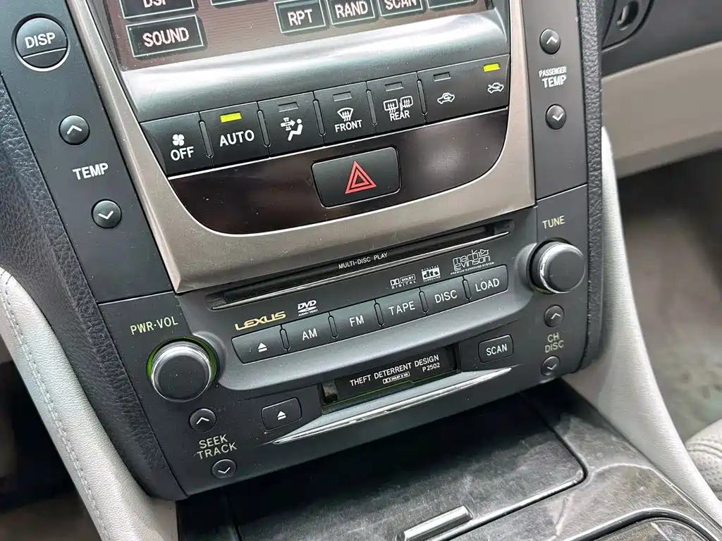 Lexus GS — миниатюра 15