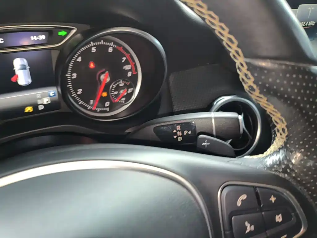 Mercedes-Benz GLA — миниатюра 14