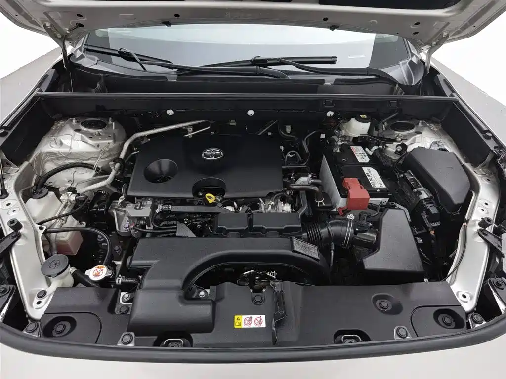 Toyota Wildlander 2022 2.0L CVT Luxury