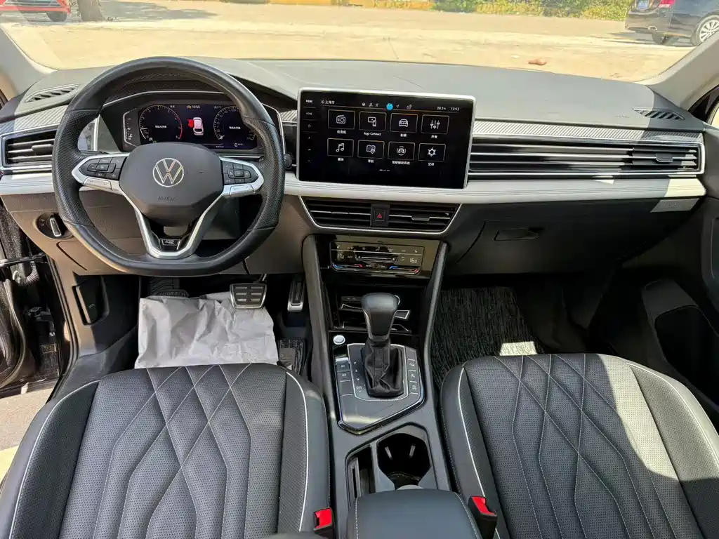 Volkswagen Tiguan L — миниатюра 6