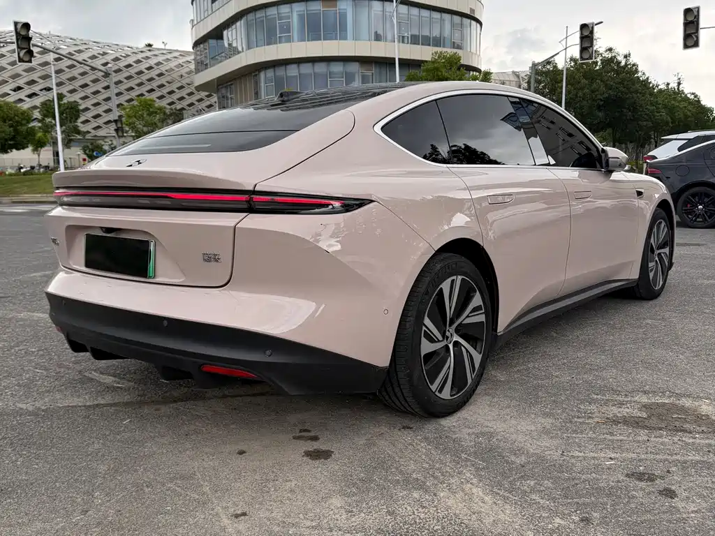 NIO ET5 — миниатюра 16
