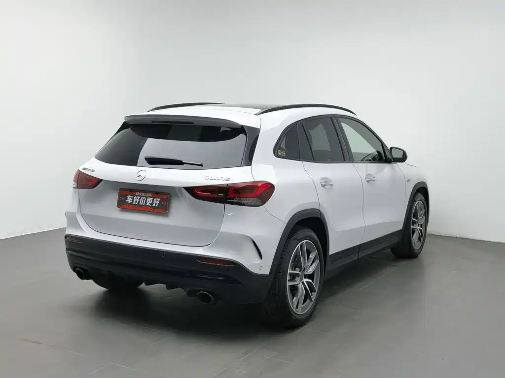 Mercedes-Benz GLA AMG — миниатюра 2