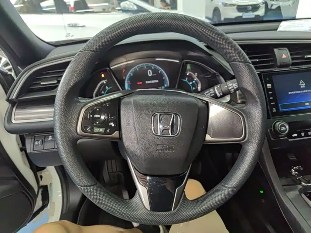 Honda Civic — миниатюра 11