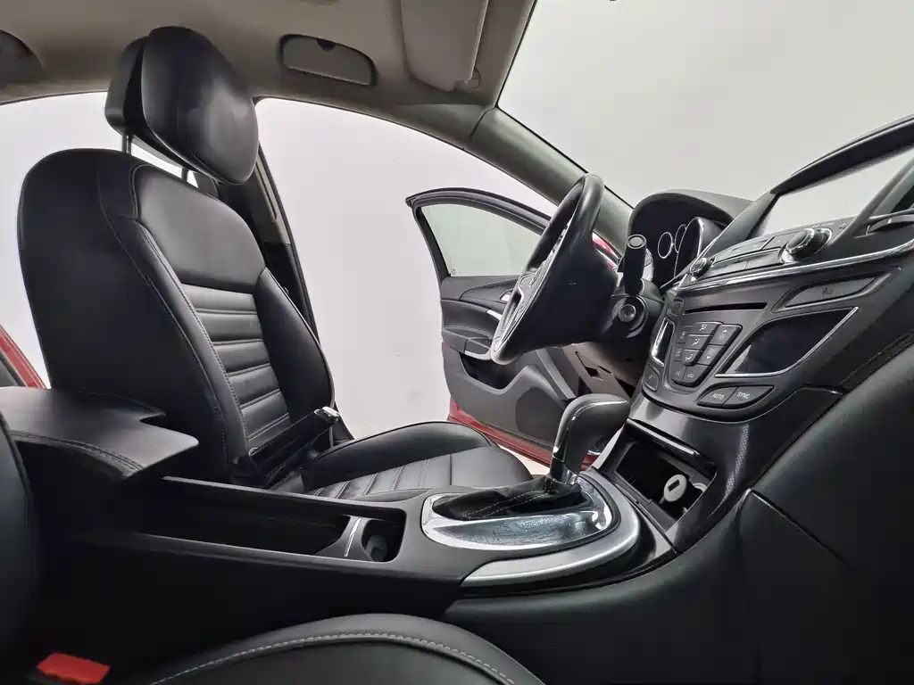 Buick Regal — миниатюра 15