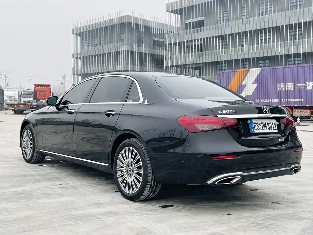 Mercedes-Benz E-Class E 2023 E 300 L Luxury