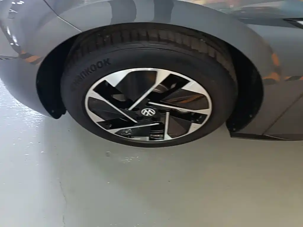Volkswagen ID.3 — миниатюра 23