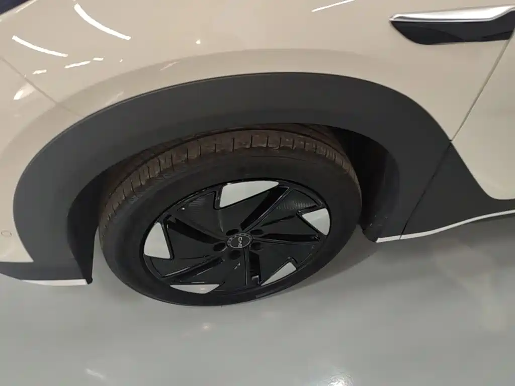 BYD Морской лев 05 EV — миниатюра 23