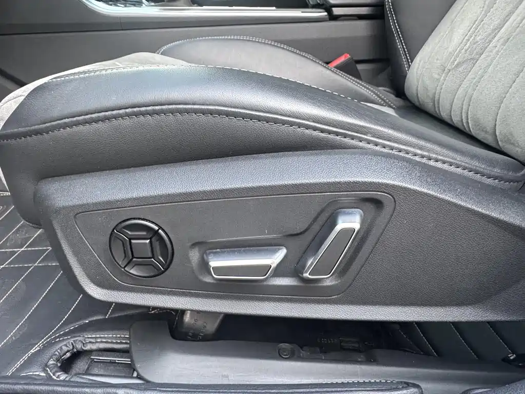 Audi A6L — миниатюра 17