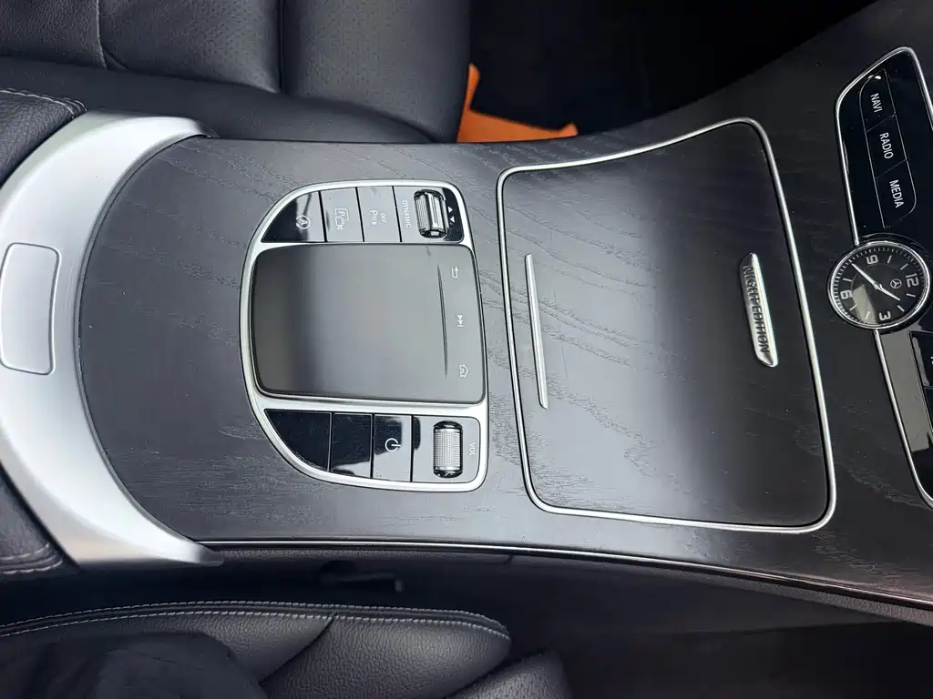 Mercedes-Benz C-Class — миниатюра 10