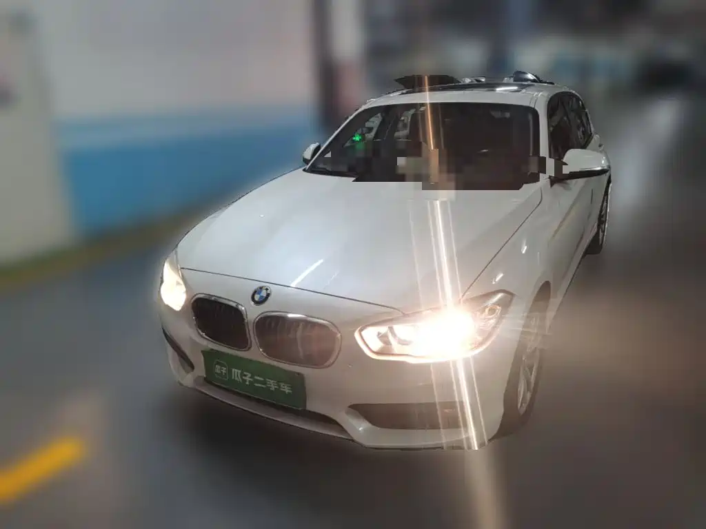 BMW 1 Series (Import)