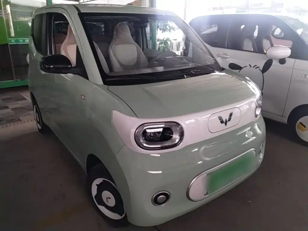 Wuling MINIEV — миниатюра 4