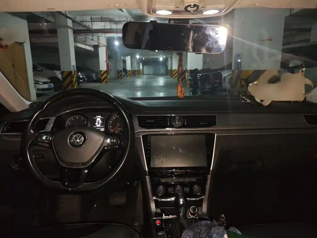 Volkswagen Passat — миниатюра 13
