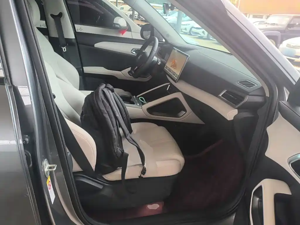 BYD Yuan UP — миниатюра 25