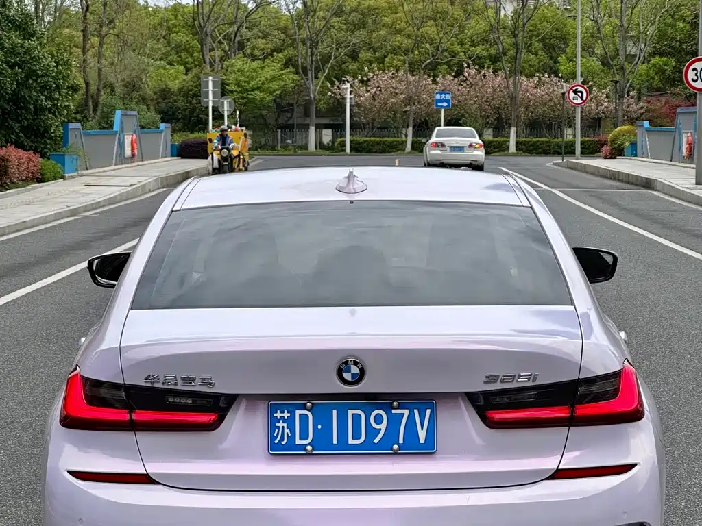 BMW 3 Series 3 2021 325i M Sport