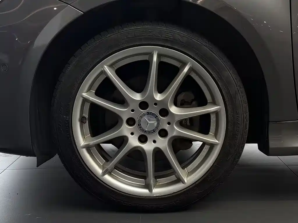 Mercedes-Benz B-Class — миниатюра 4