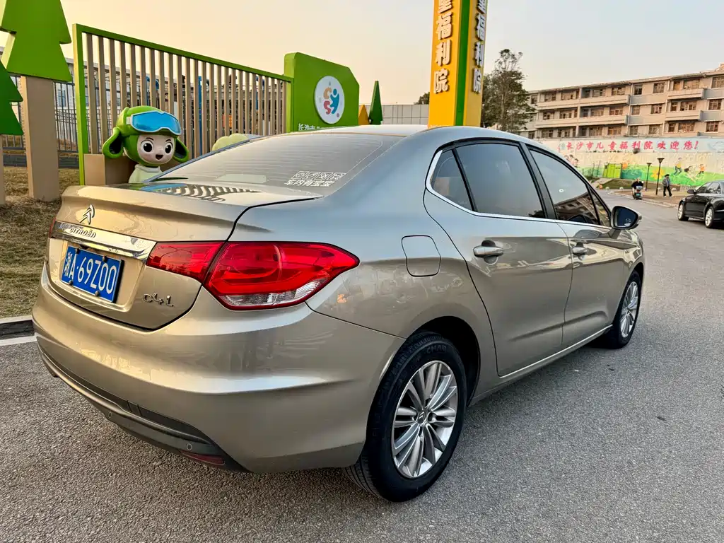 CITROEN C4L