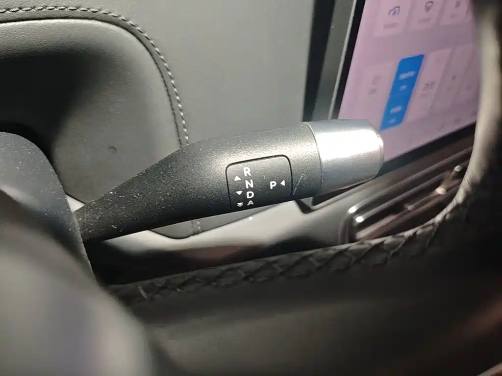 Li Auto Li L8 — миниатюра 14