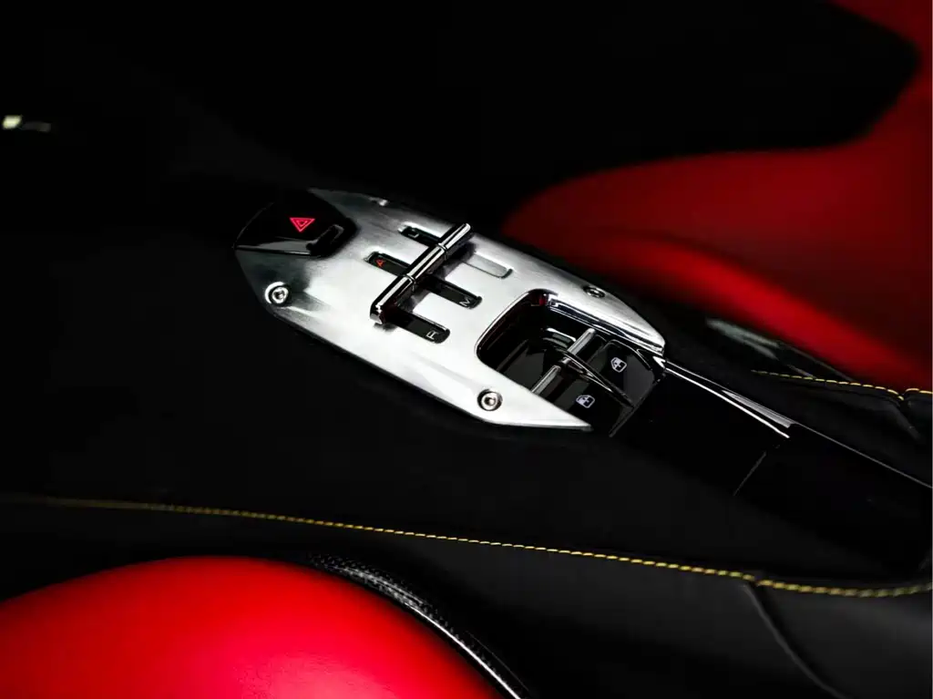 Ferrari SF90 — миниатюра 6