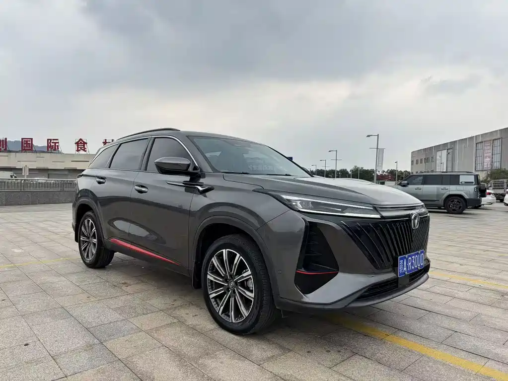 Changan CS75PLUS 2022 — фото 3