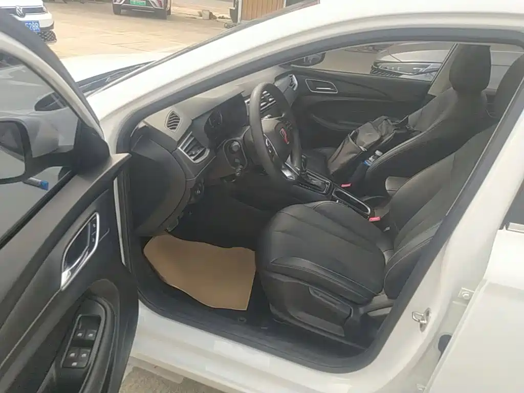 Roewe i5 — миниатюра 16
