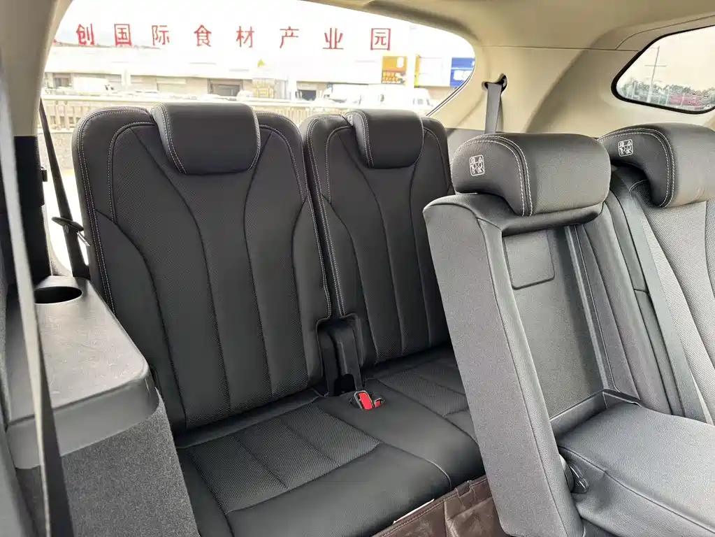 BYD Tang — миниатюра 25
