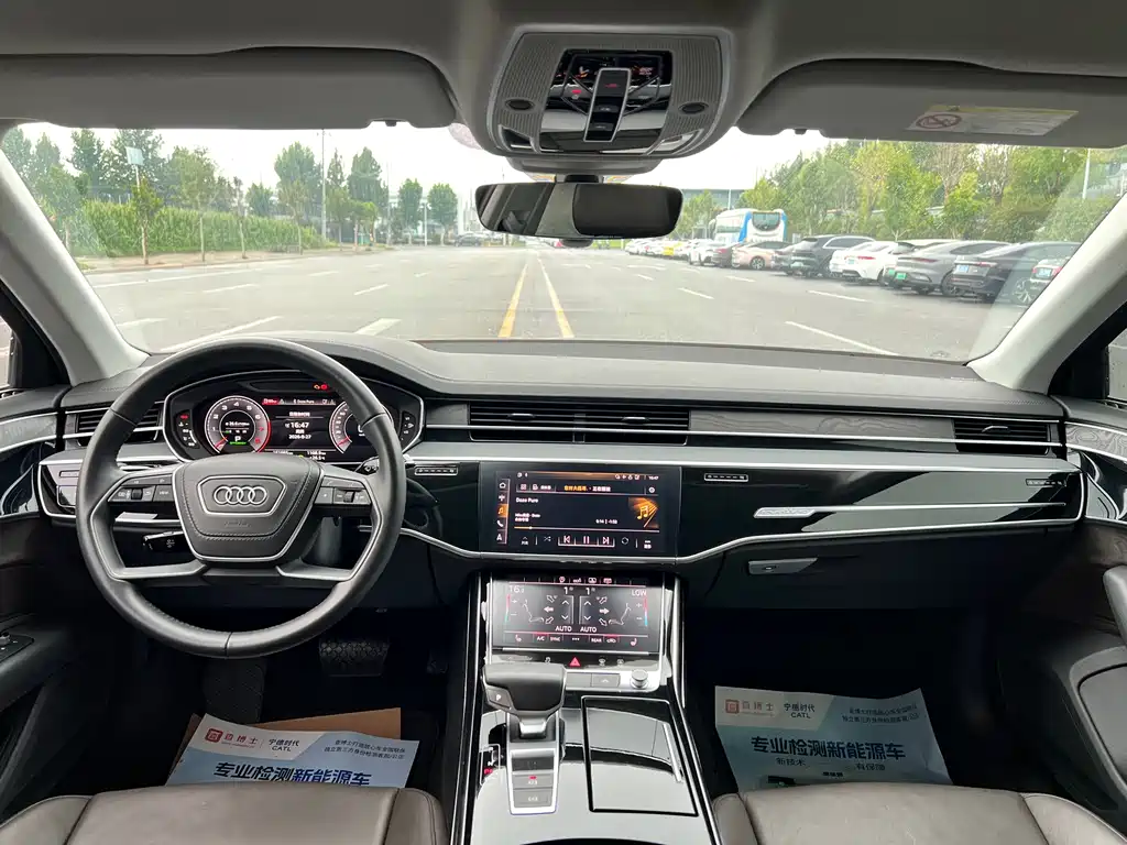 Audi A8 — миниатюра 8