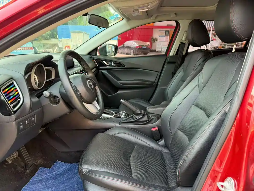 Mazda 3 Axela — миниатюра 8