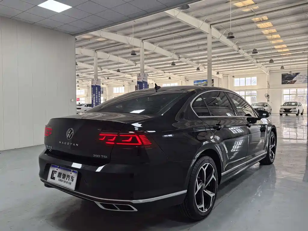 Volkswagen Magotan — миниатюра 4