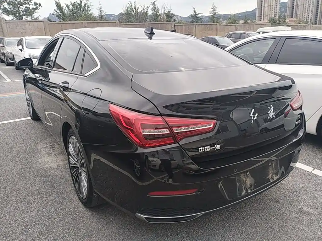 Hongqi Hongqi H5 — миниатюра 5