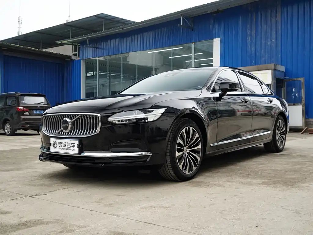 Volvo S90 2024