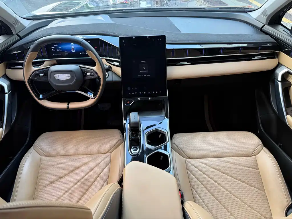 Geely Boyue L — миниатюра 5