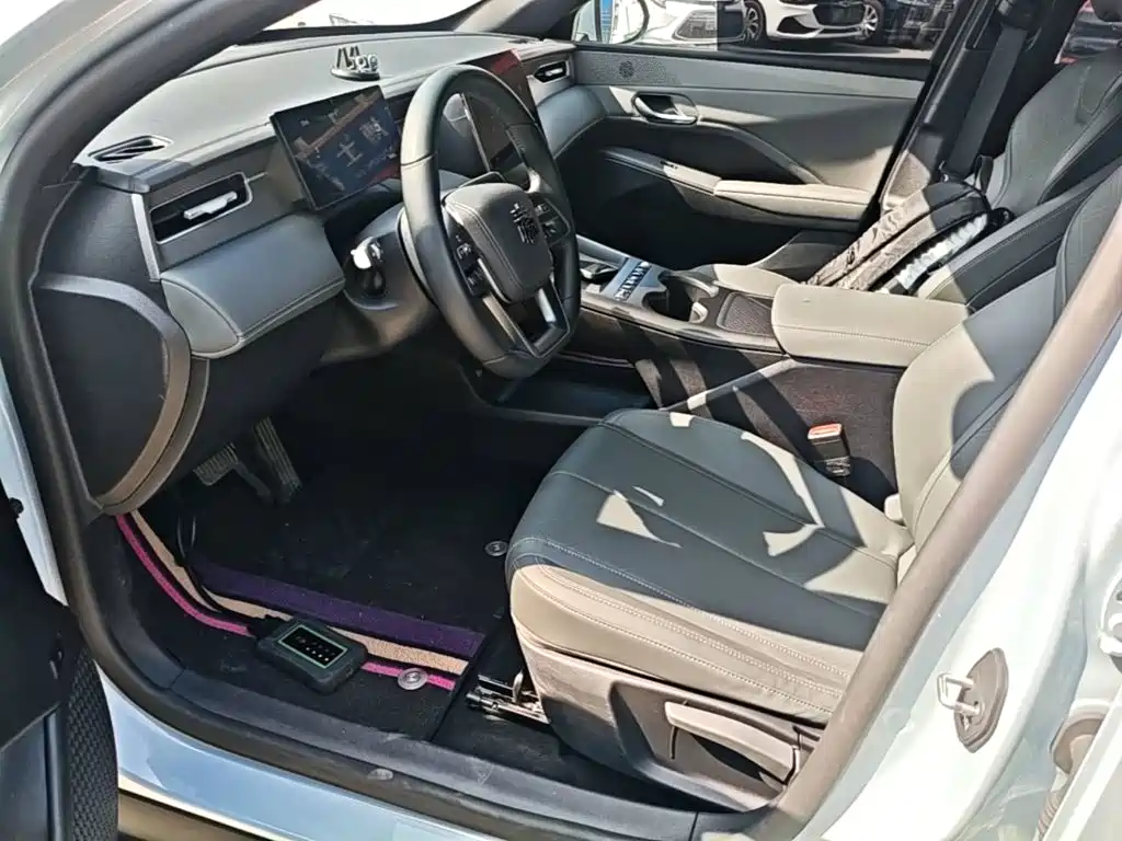 BYD Qin PLUS — миниатюра 15
