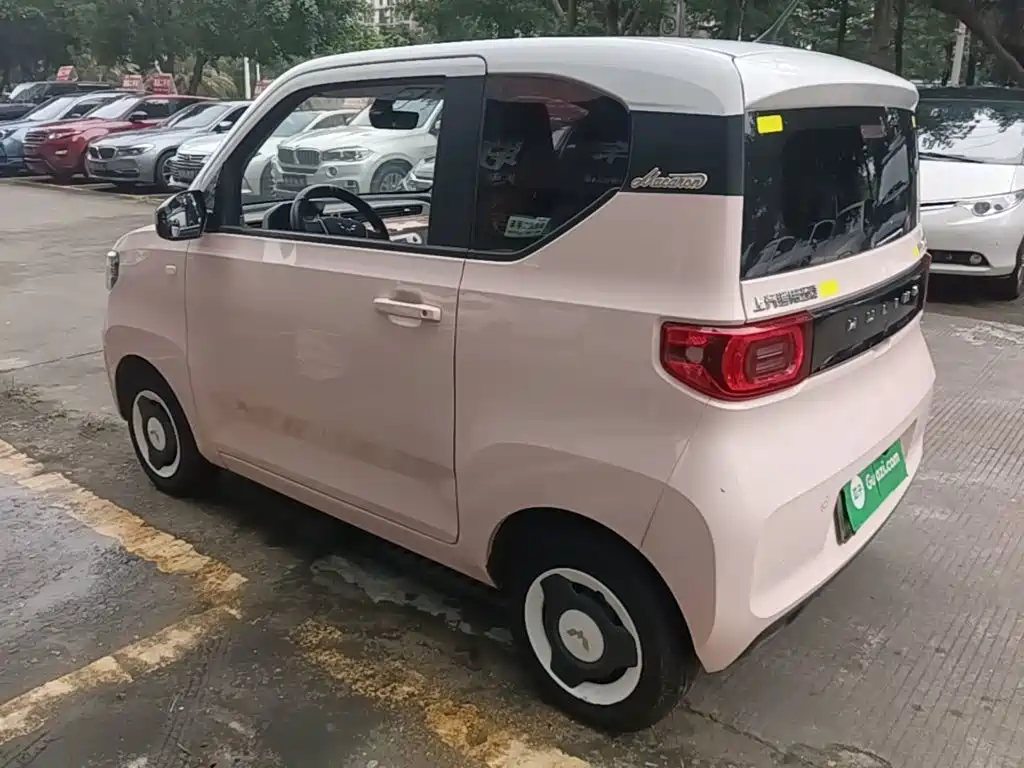 Wuling MINIEV — миниатюра 5
