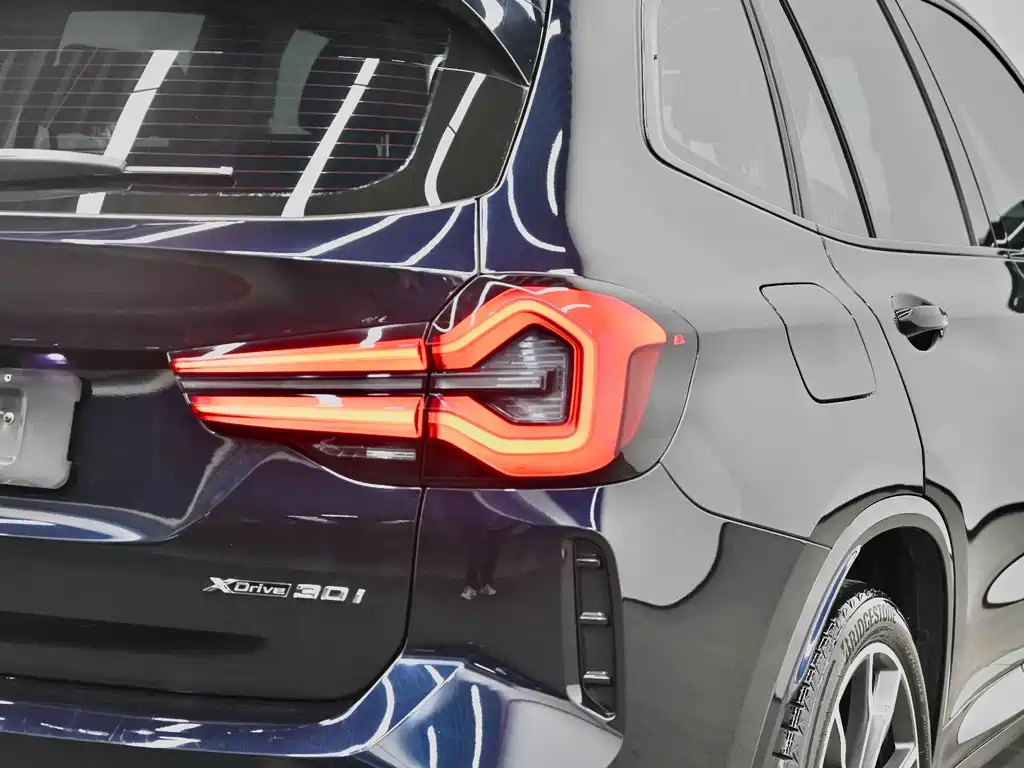 BMW X3 — миниатюра 3